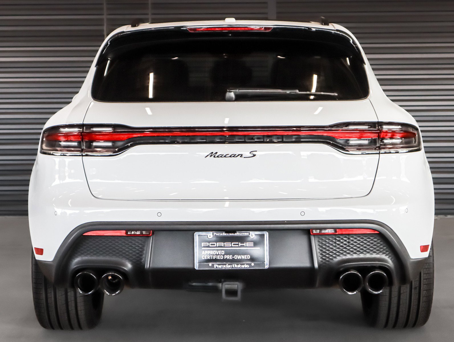 Certified 2023 Porsche Macan S AWD/4WD image 9