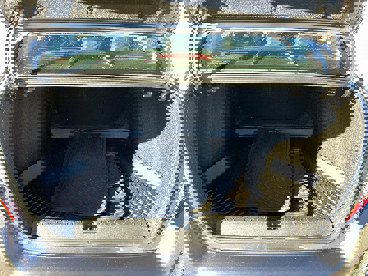 Used 2018 Honda Civic Touring image 50