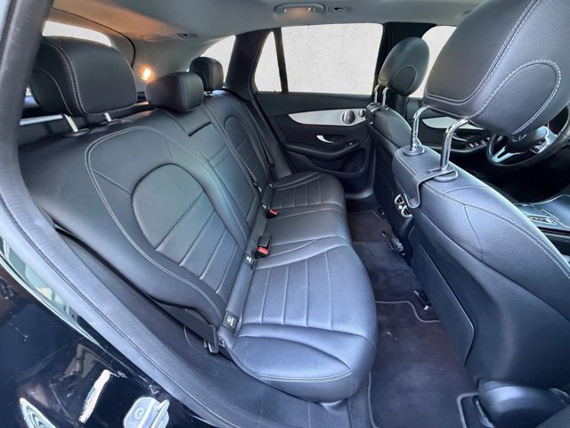 Certified 2021 Mercedes-Benz GLC 300 image 20