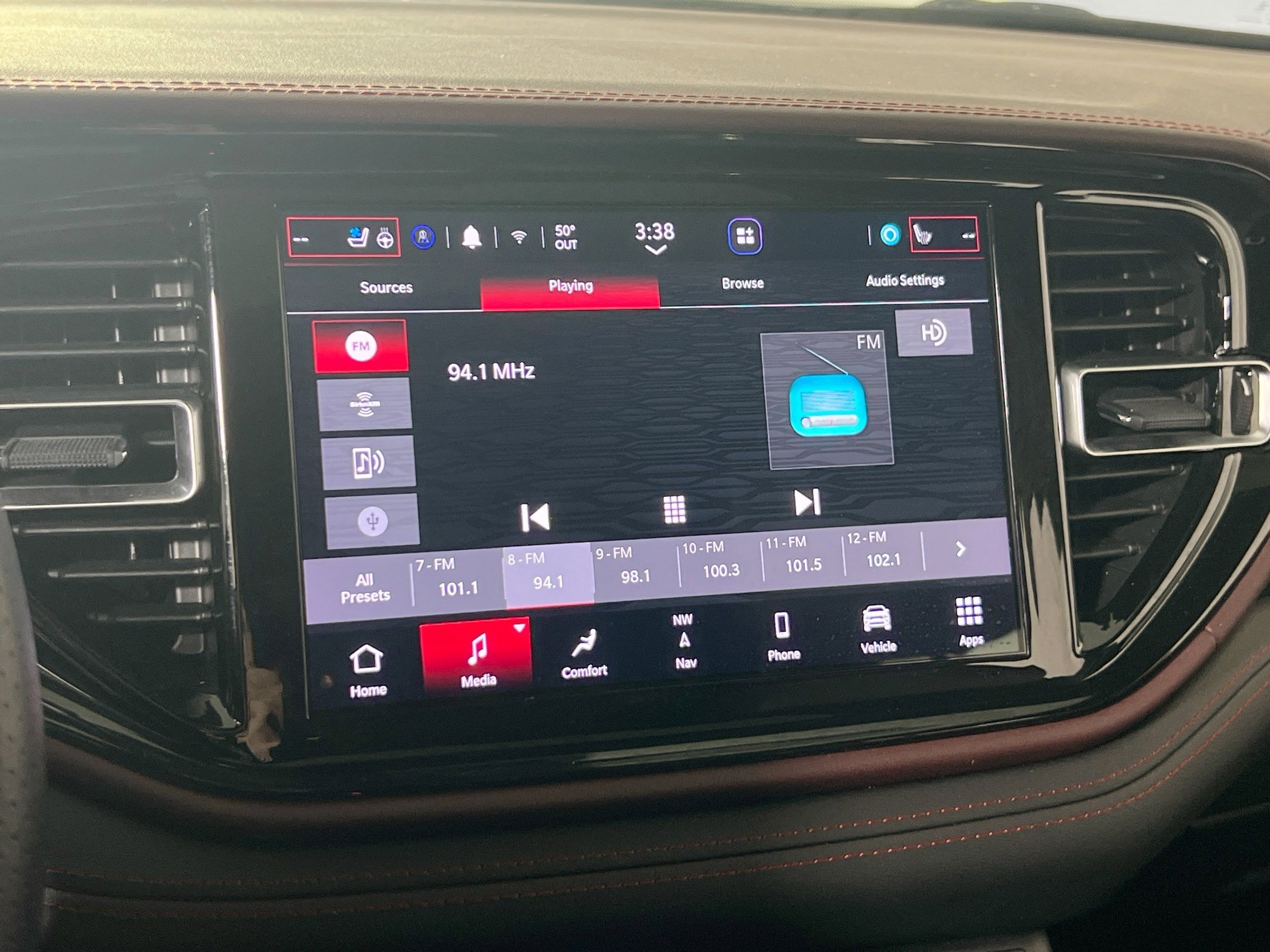 Used 2024 Dodge Durango Citadel w/ Tow 'N Go Package image 15