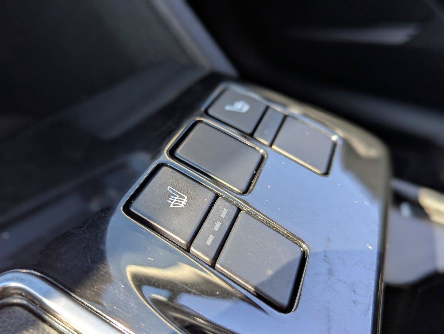 Used 2024 Kia Sportage EX FWD image 24