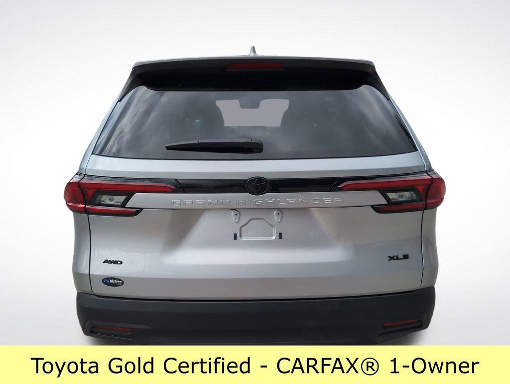 Certified 2025 Toyota Grand Highlander AWD image 5