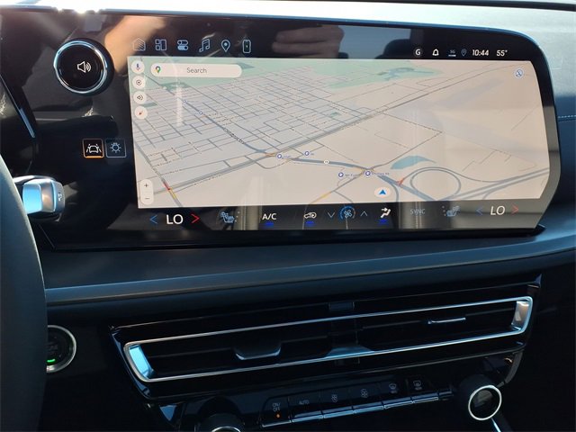 New 2026 Chevrolet Traverse LT w/ Sun and Wheel Package image 14