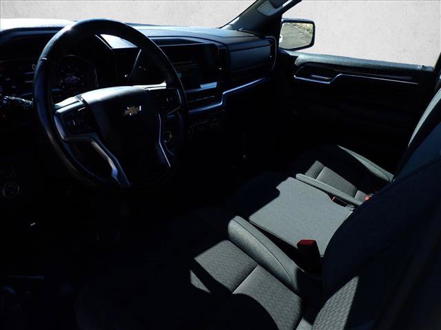 Used 2024 Chevrolet Silverado 1500 LT AWD/4WD image 11