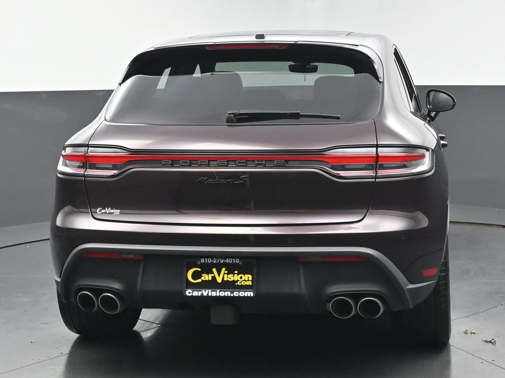 Used 2023 Porsche Macan S AWD/4WD image 3