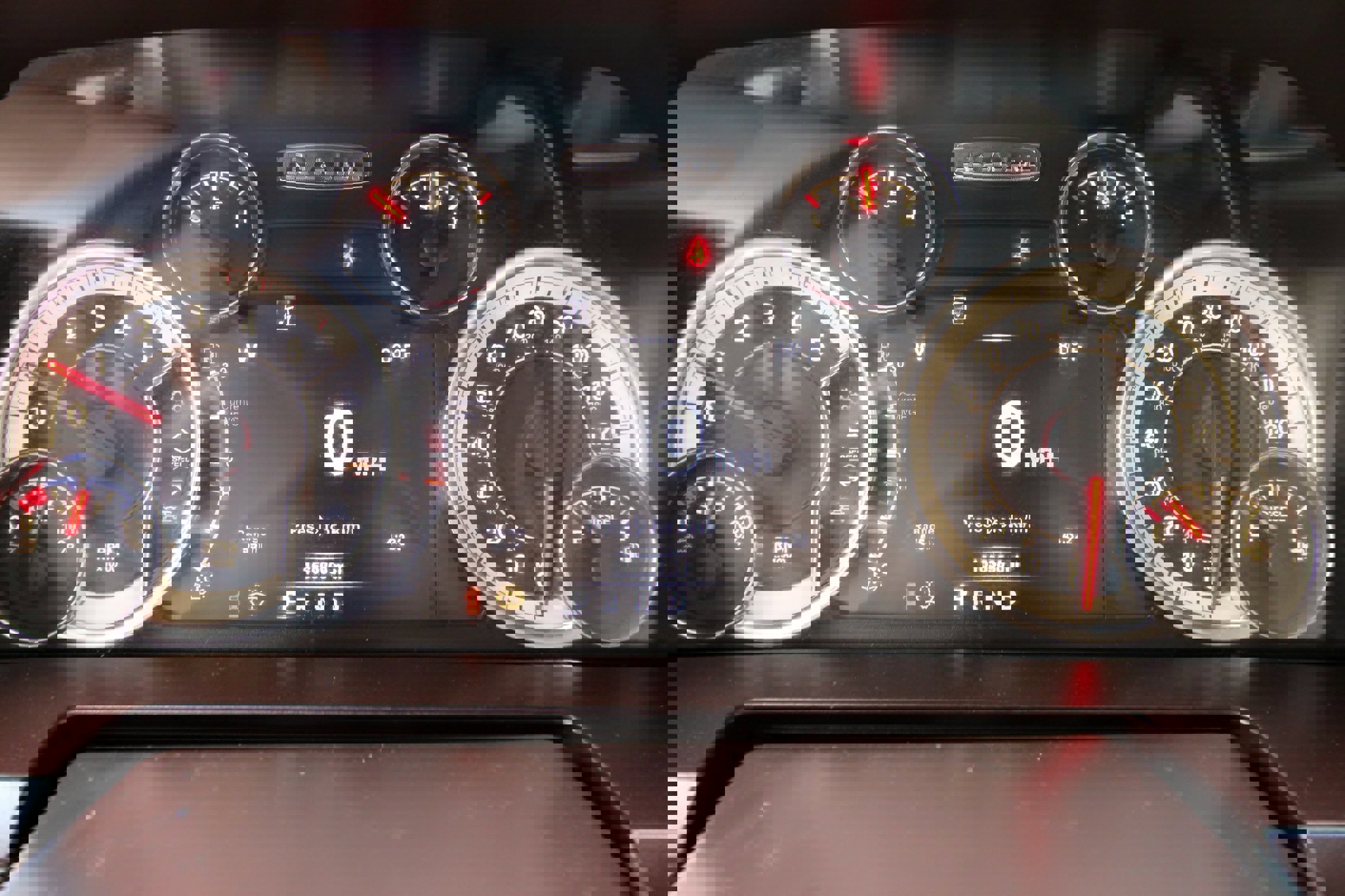 Used 2018 RAM 3500 Laramie image 29