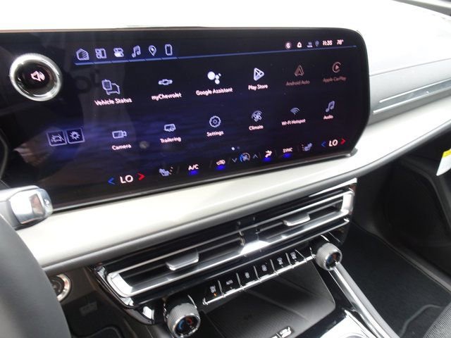 New 2026 Chevrolet Traverse LT image 9