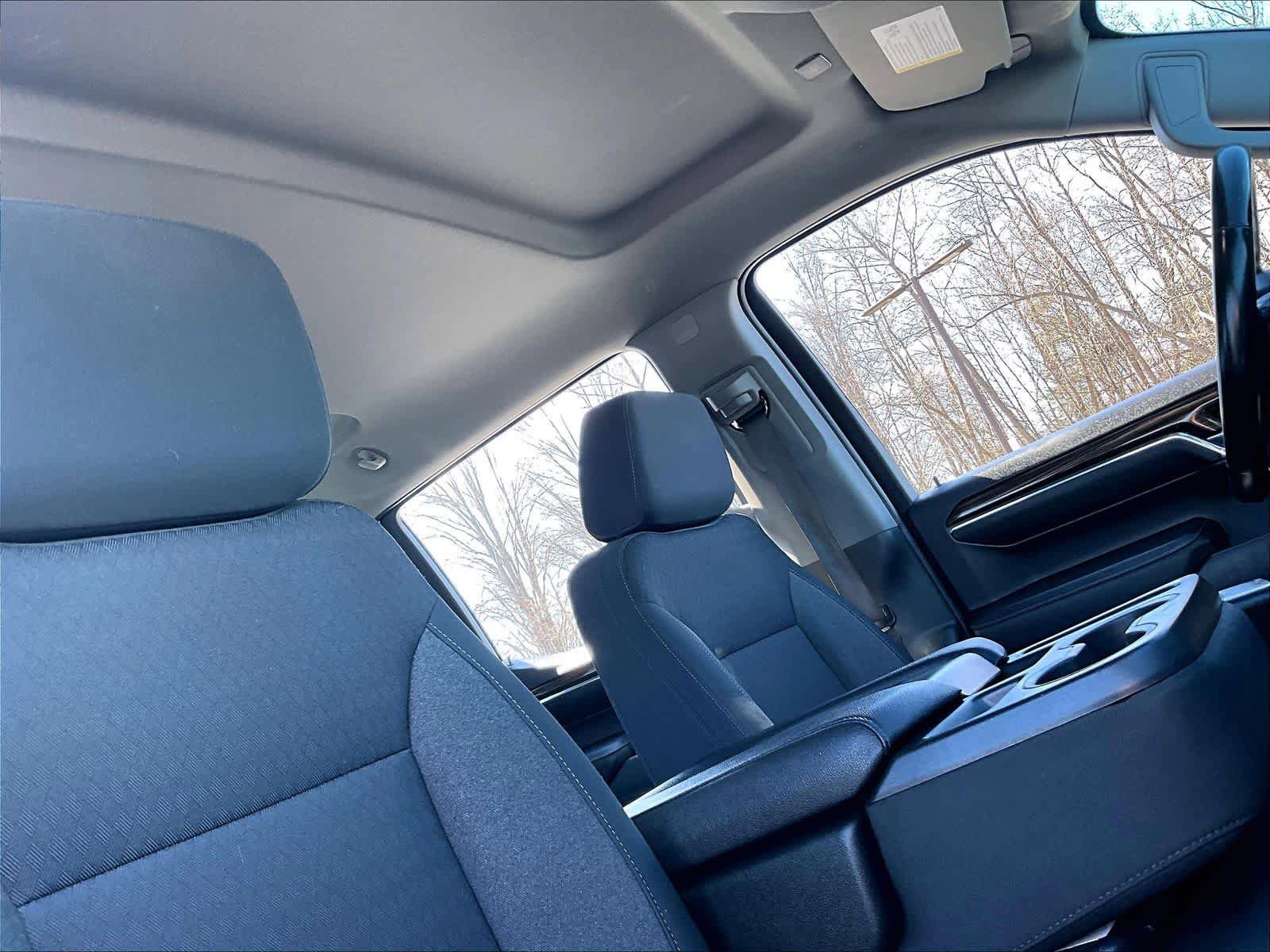 Used 2023 Chevrolet Silverado 1500 LT AWD/4WD image 22
