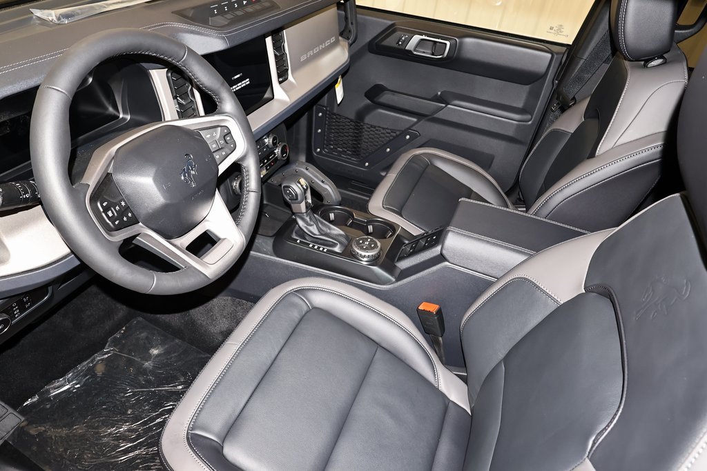 New 2025 Ford Bronco Outer Banks w/ Sasquatch Package image 26