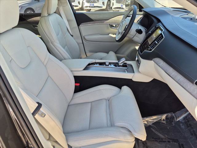 Certified 2024 Volvo XC90 T8 Ultimate w/ Protection Package Premier AWD/4WD image 27