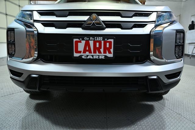 Used 2024 Mitsubishi Outlander Sport ES image 17
