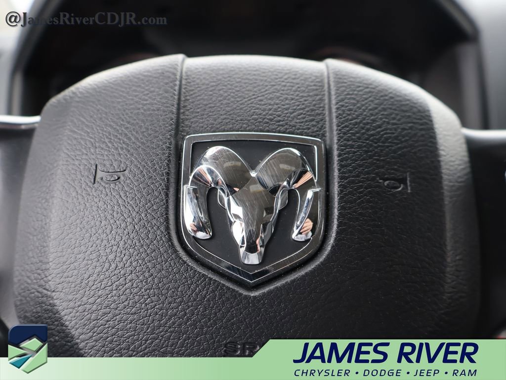 Used 2017 RAM 2500 Big Horn w/ Sport Appearance Group AWD/4WD image 26