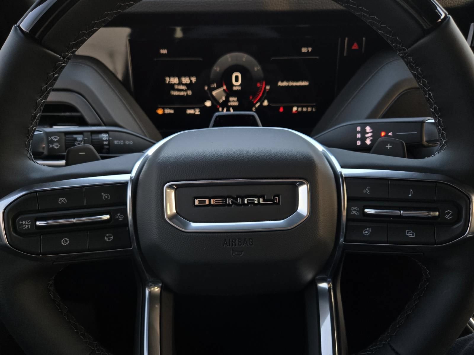 New 2026 GMC Yukon XL Denali w/ Denali Reserve Package AWD/4WD image 9