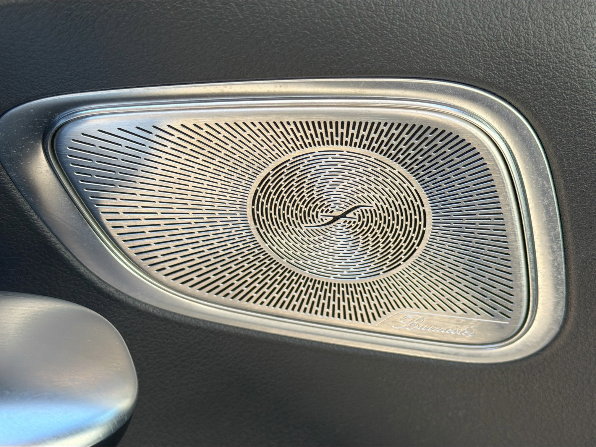 Used 2024 Mercedes-Benz GLC 300 4MATIC image 24