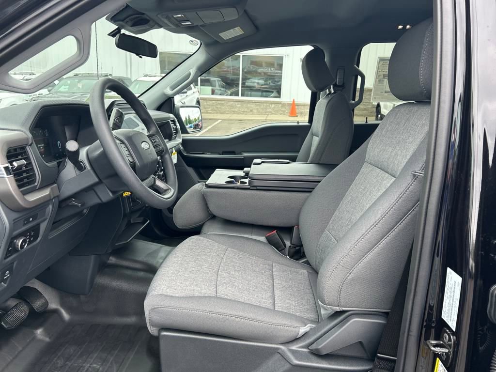 New 2025 Ford F150 XL w/ Equipment Group 103A High image 14