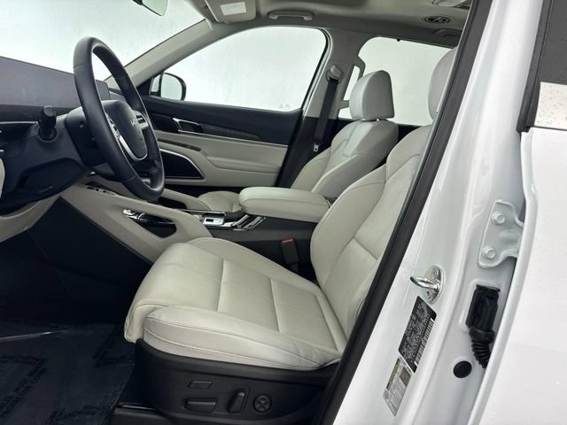 Certified 2025 Kia Telluride SX FWD image 23