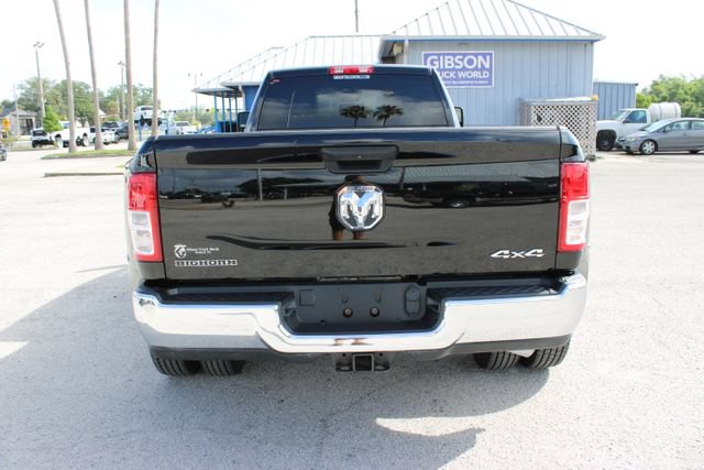 Used 2024 RAM 3500 Big Horn AWD/4WD image 9