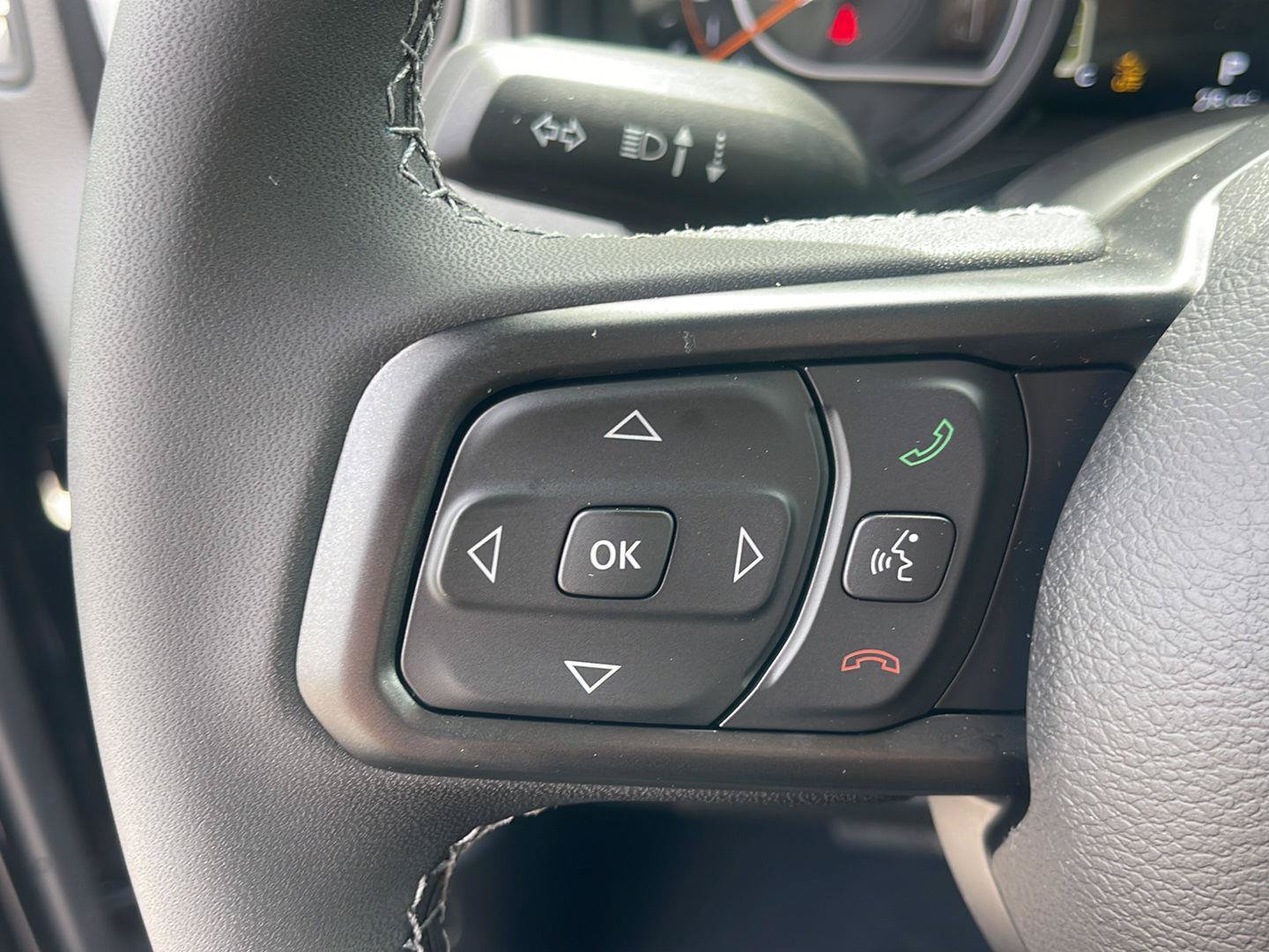 New 2026 Jeep Gladiator Sport AWD/4WD image 16