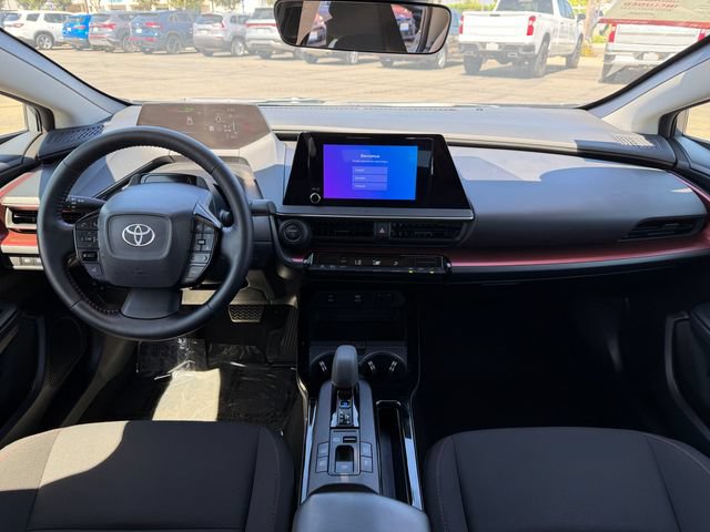 Used 2025 Toyota Prius Plug-In Hybrid FWD image 16