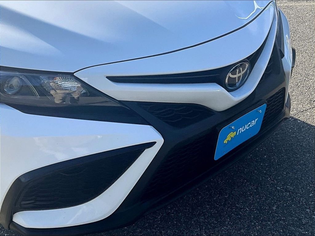 Used 2024 Toyota Camry SE AWD/4WD image 31
