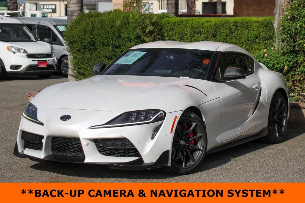 Used 2023 Toyota Supra Premium w/ Driver Assist Package image 4