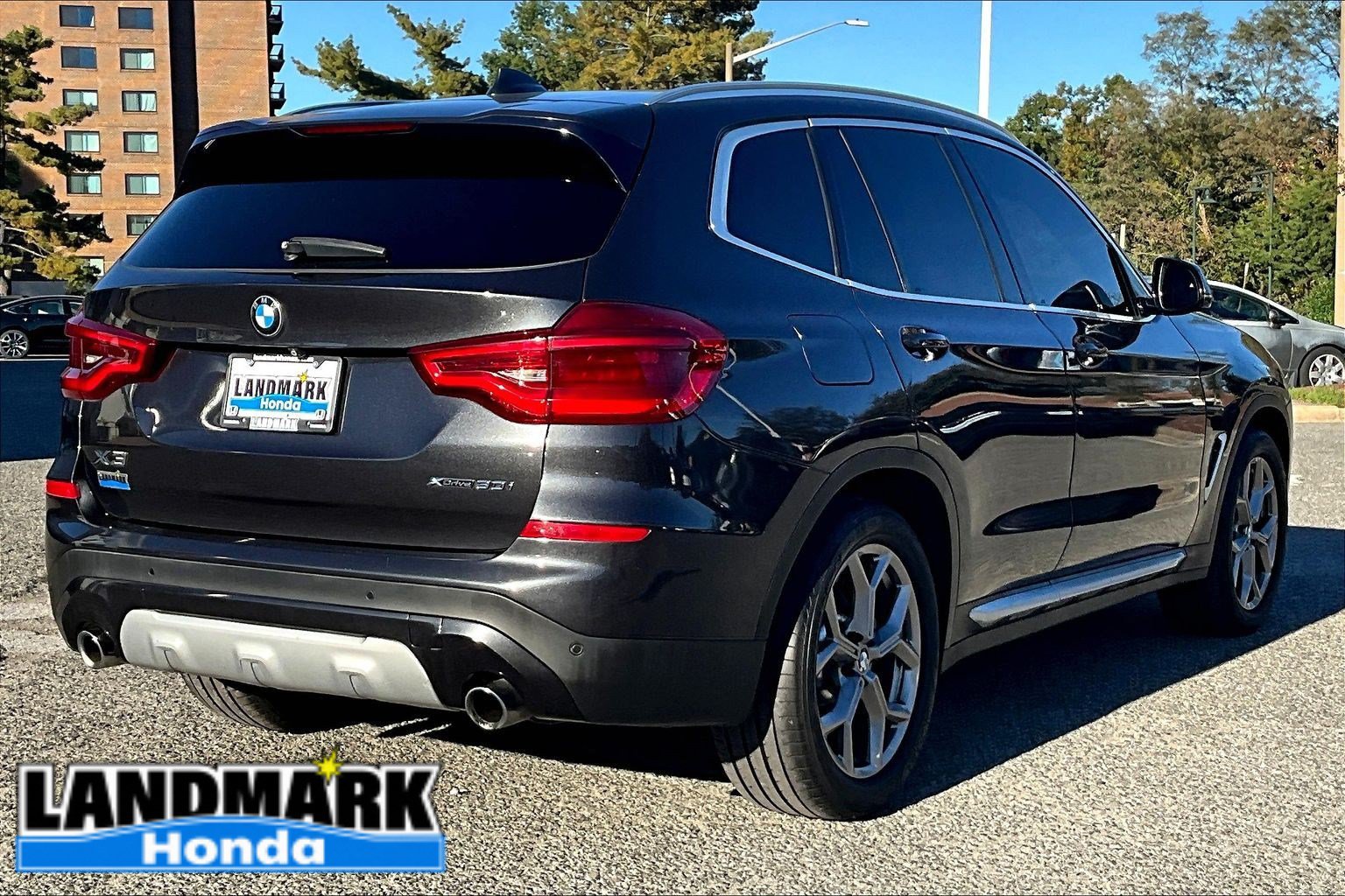 Used 2020 BMW X3 xDrive30i w/ Premium Package AWD/4WD image 2