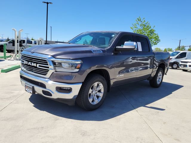 Used 2024 RAM 1500 Laramie AWD/4WD image 4