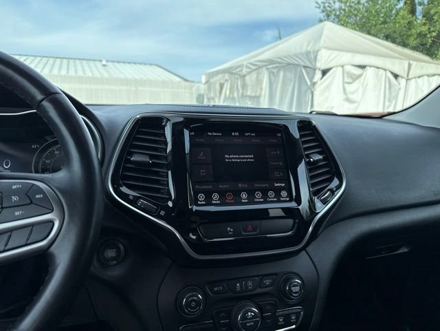 Used 2019 Jeep Cherokee Limited AWD/4WD image 19