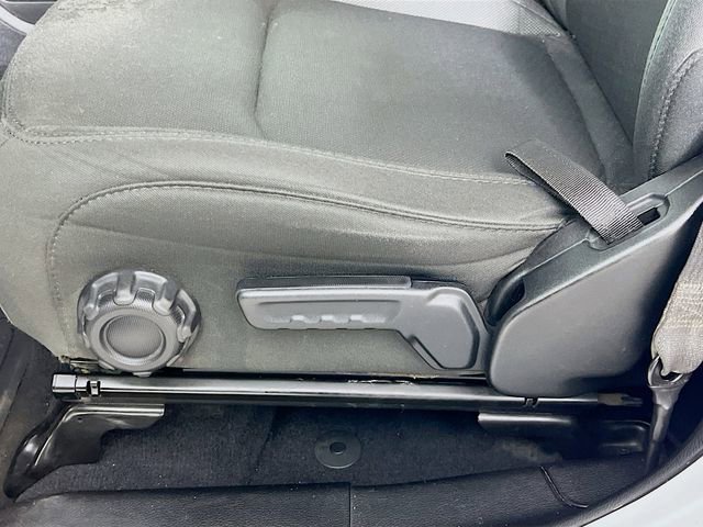 Used 2023 Jeep Wrangler Sahara image 11