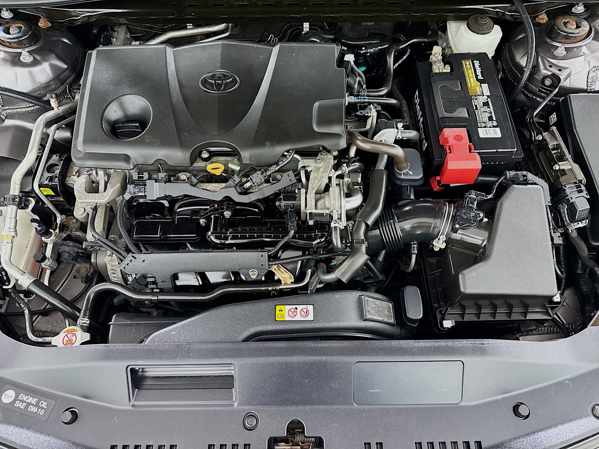 Used 2019 Toyota Camry XSE FWD image 10