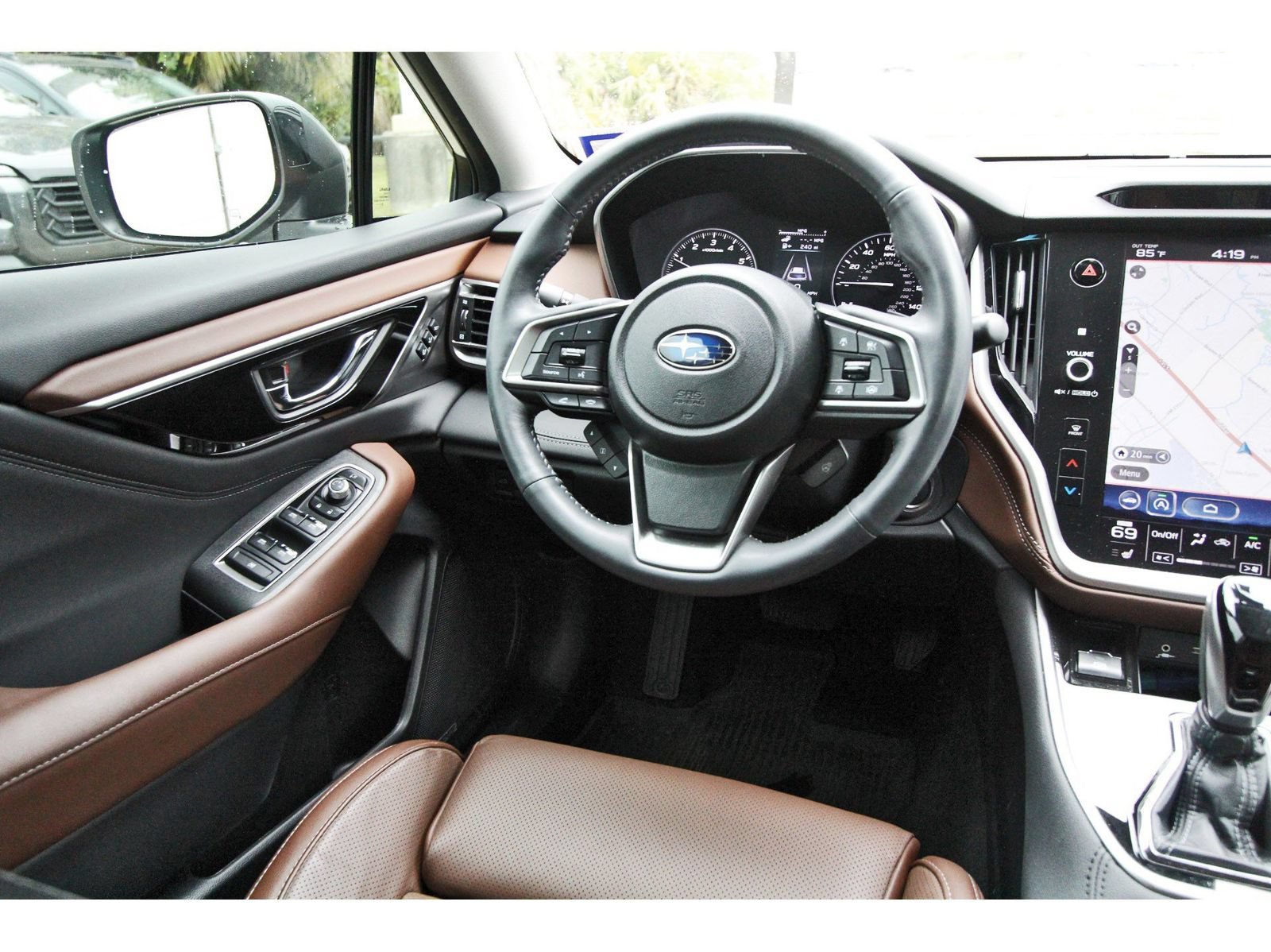 Used 2022 Subaru Outback Touring AWD/4WD image 8