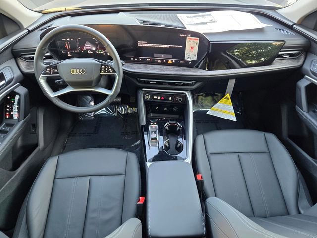 Used 2025 Audi Q5 Premium w/ Convenience Package image 13