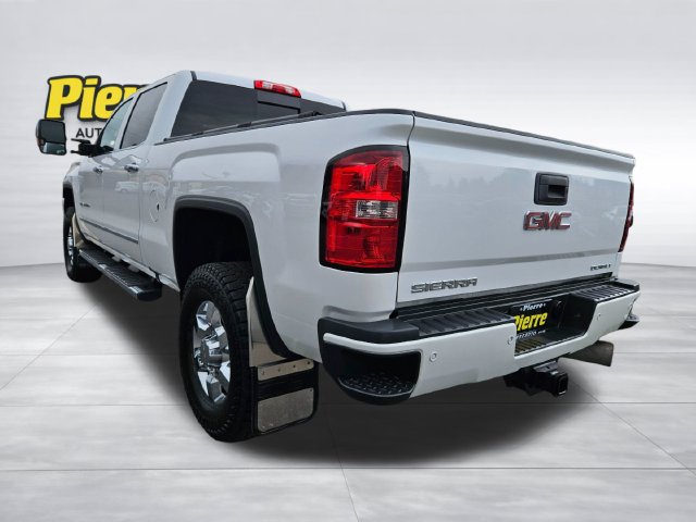 Used 2019 GMC Sierra 3500 Denali AWD/4WD image 3