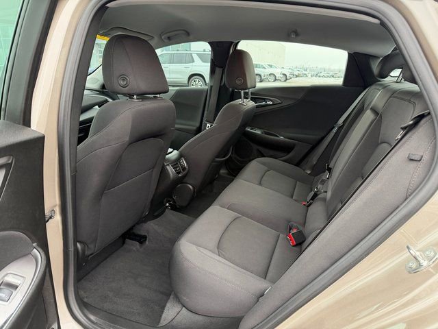 Used 2023 Chevrolet Malibu LT image 14