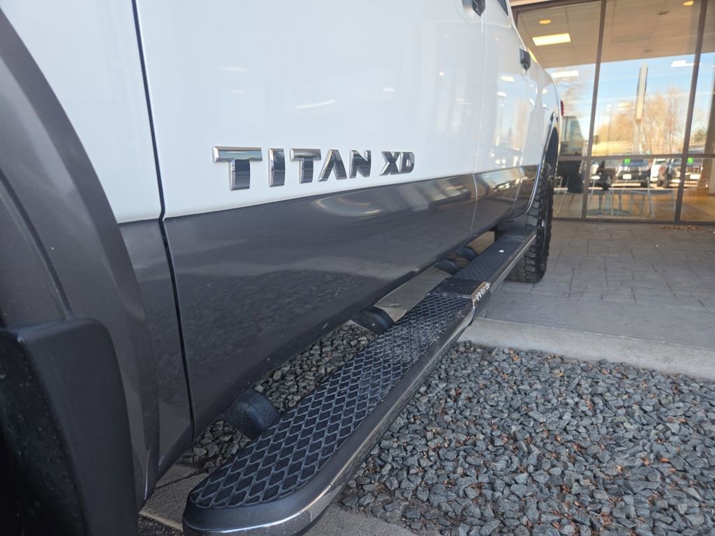 Used 2019 Nissan Titan PRO-4X w/ Pro-4x Convenience Package image 24