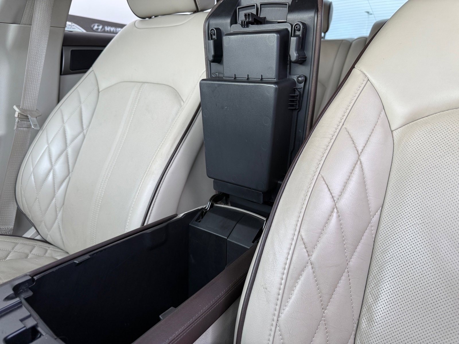 Used 2017 Ford Fusion Platinum image 15