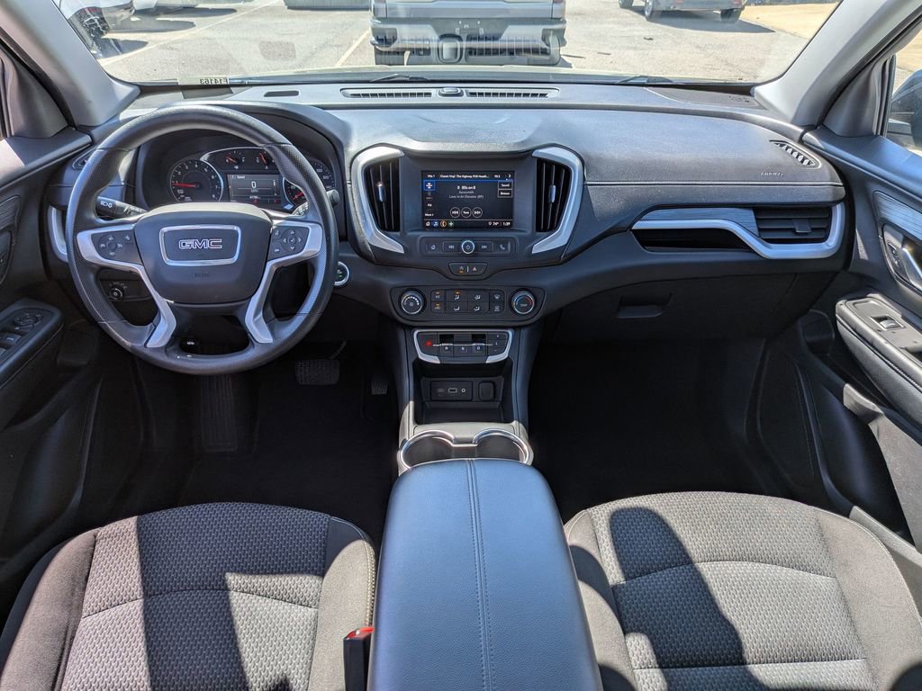 Used 2024 GMC Terrain SLE FWD image 24