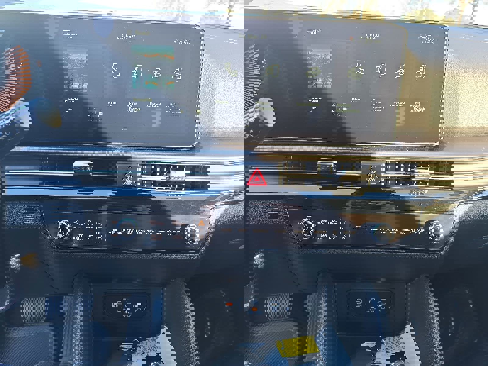 New 2026 Kia Sportage EX image 22