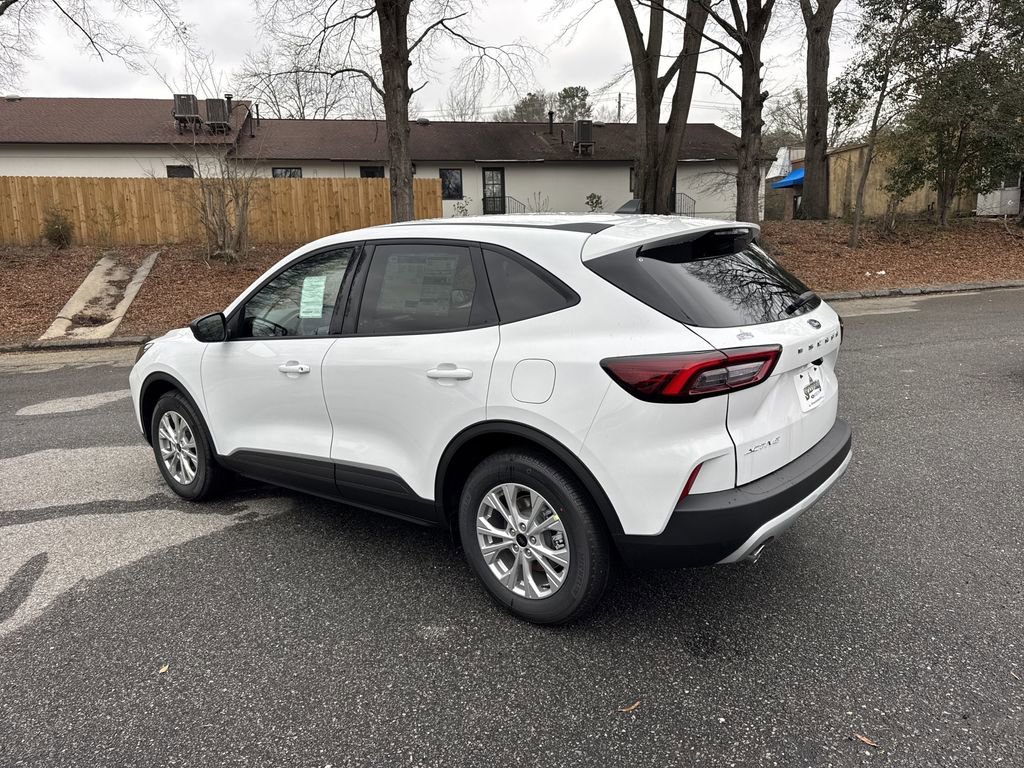 New 2026 Ford Escape Active image 5