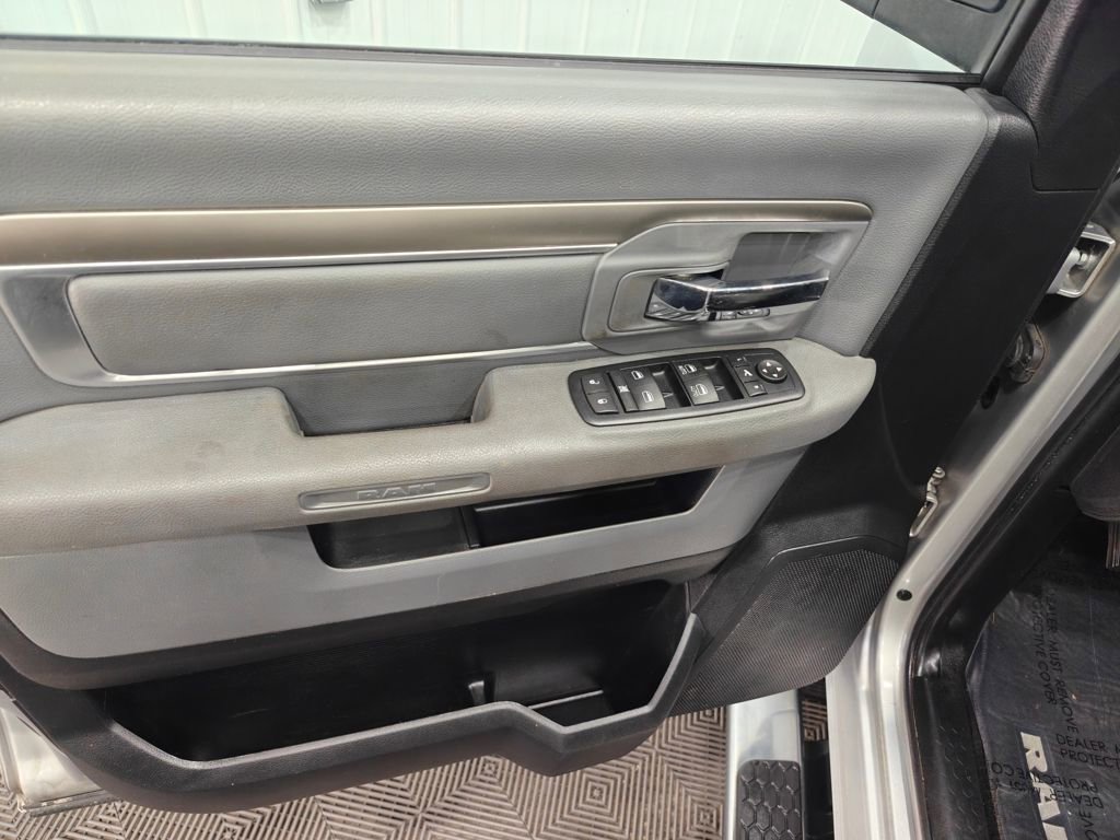 Used 2015 RAM 2500 Big Horn image 48