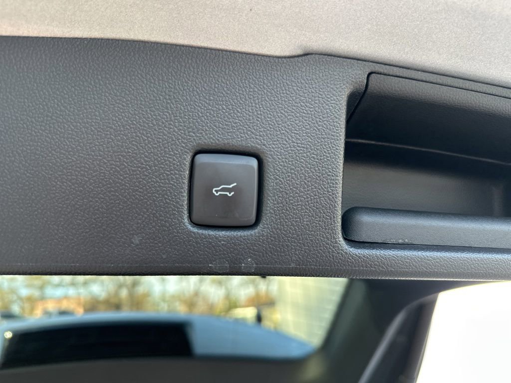 Used 2022 Ford Escape Titanium w/ Titanium Elite Package image 25