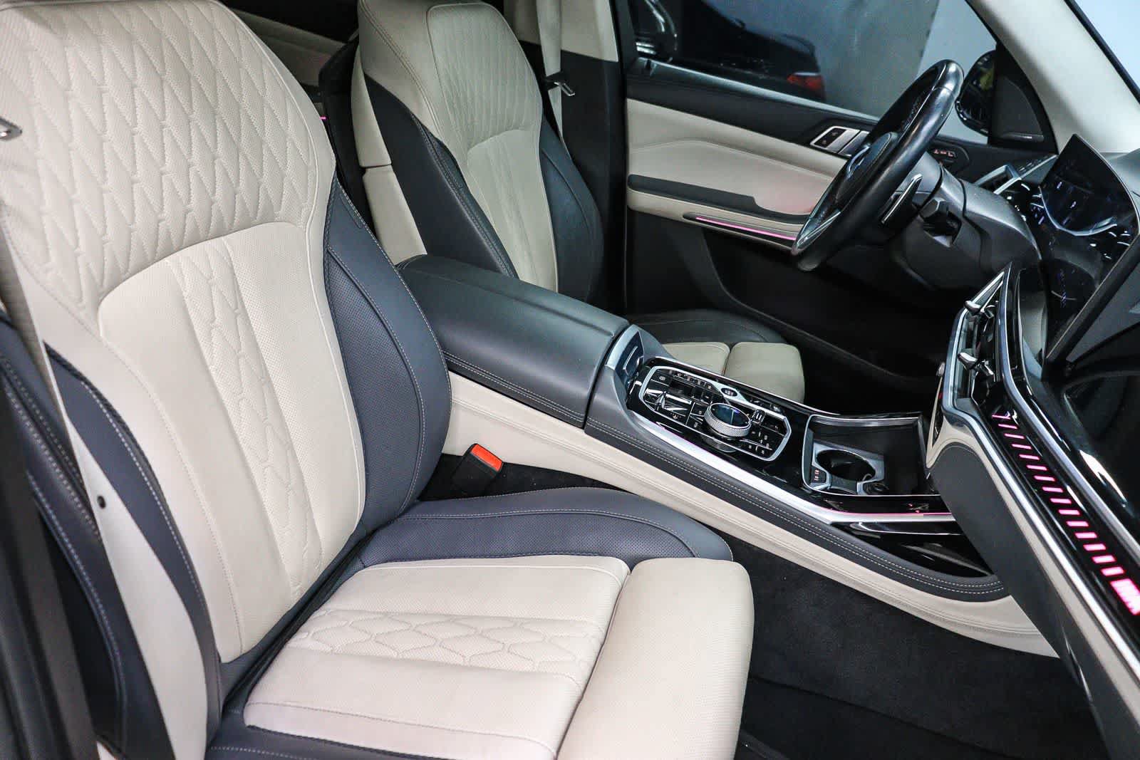 Used 2024 BMW X7 M60i w/ Executive Package AWD/4WD image 18
