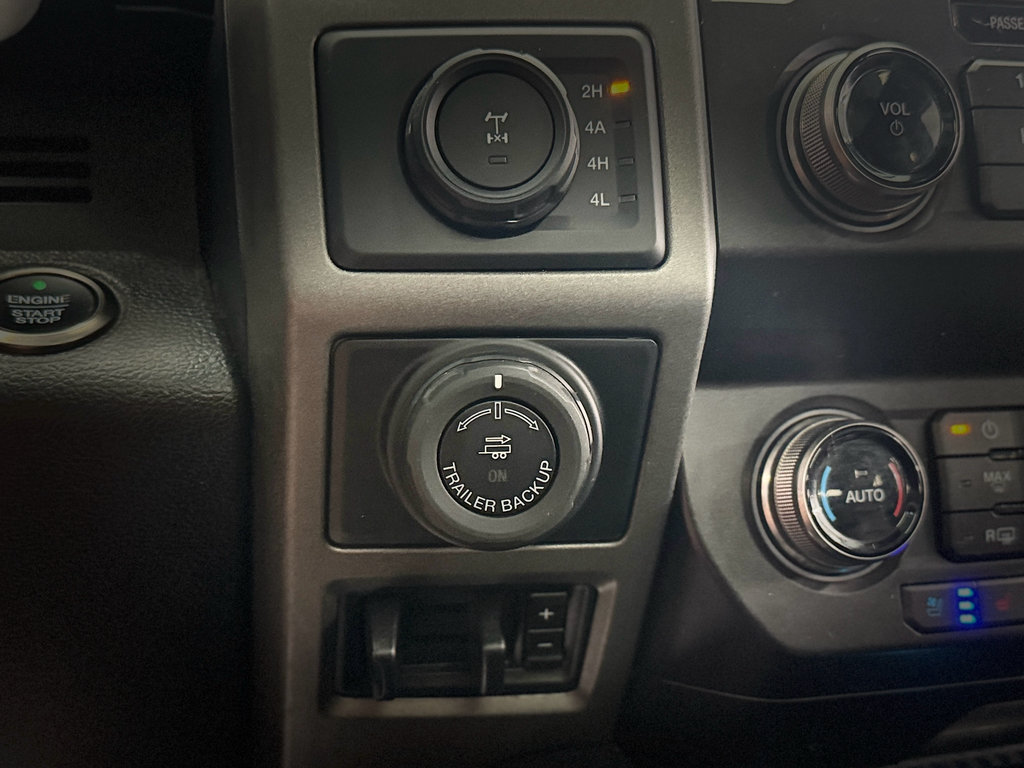 Used 2019 Ford F150 Raptor w/ Equipment Group 802A Luxury AWD/4WD image 24