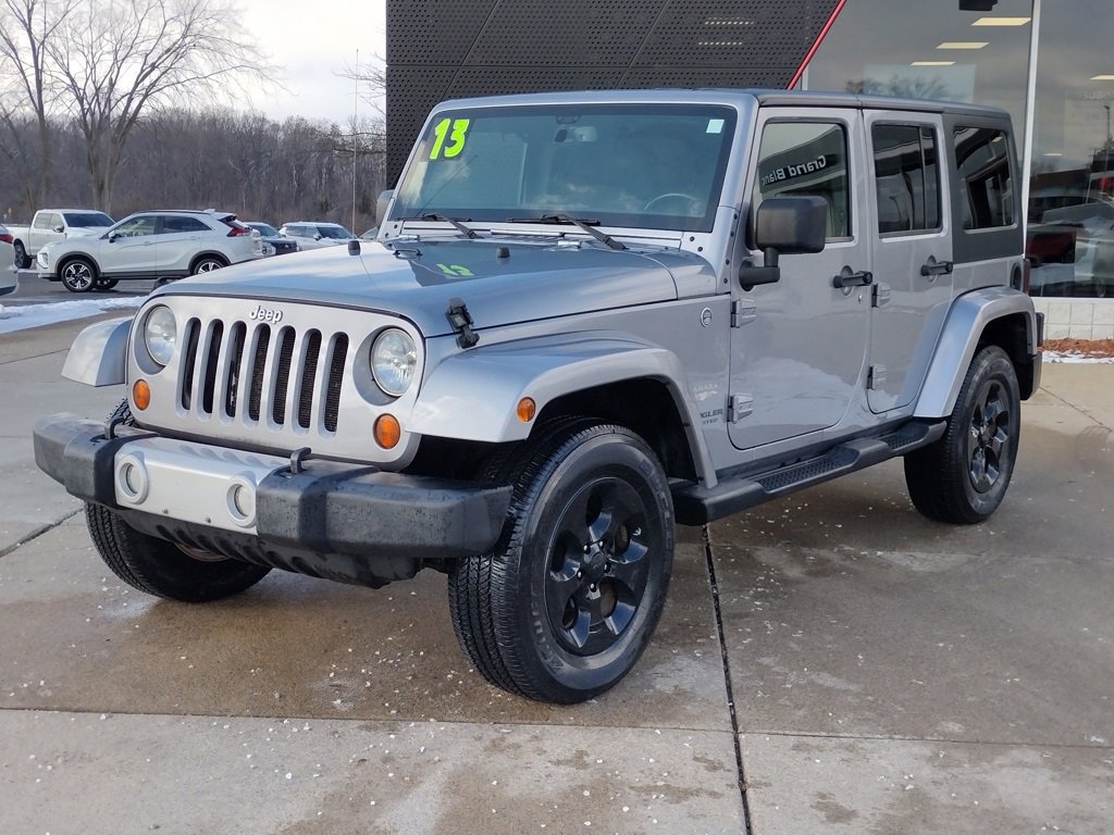 Used 2013 Jeep Wrangler Unlimited Sahara w/ Connectivity Group