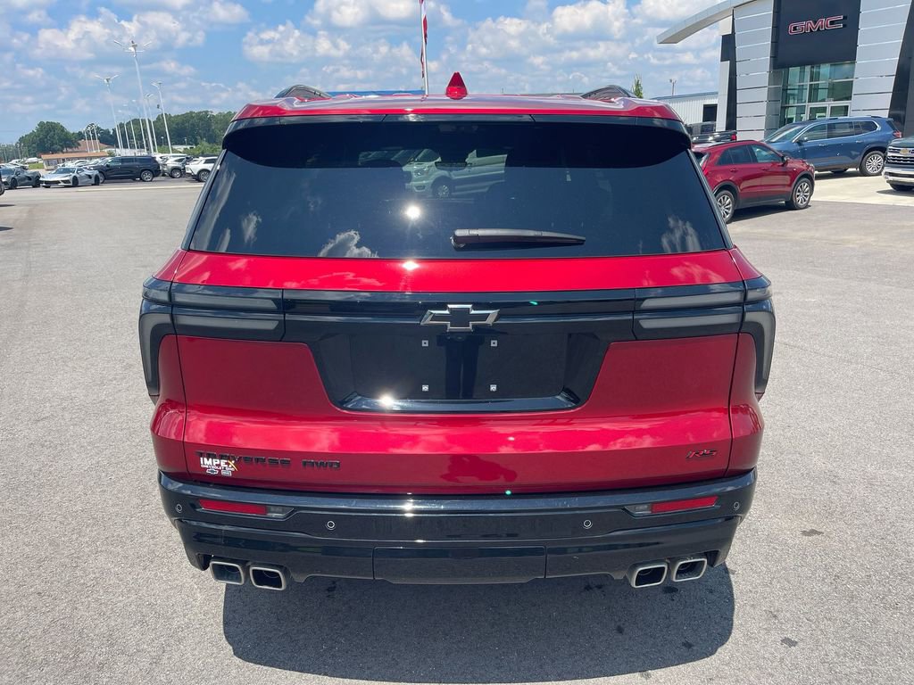 Used 2024 Chevrolet Traverse RS w/ LPO, Floor Liner Package image 4