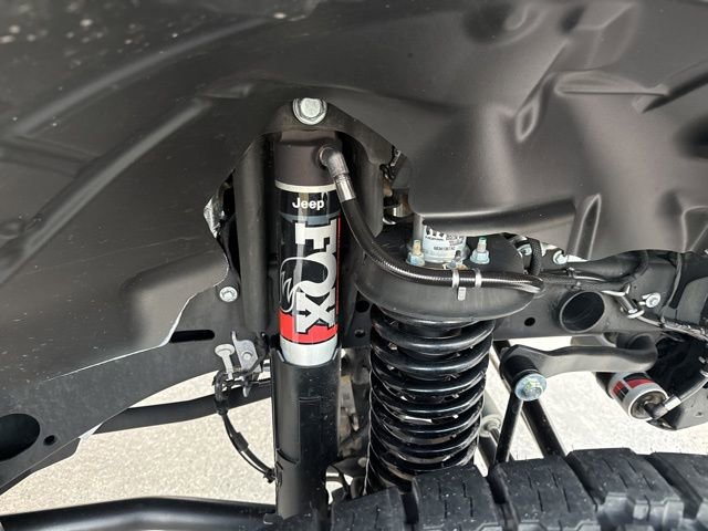 Used 2022 Jeep Gladiator Mojave w/ Trailer Tow Package image 11