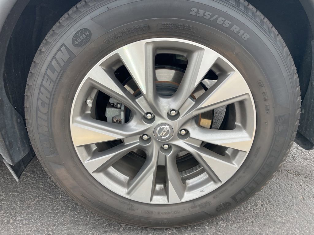 Certified 2018 Nissan Murano SL w/ Moonroof Package image 5