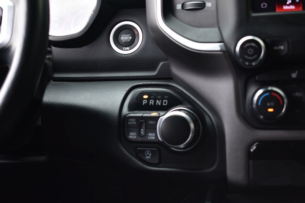 Used 2022 RAM 1500 Big Horn AWD/4WD image 39