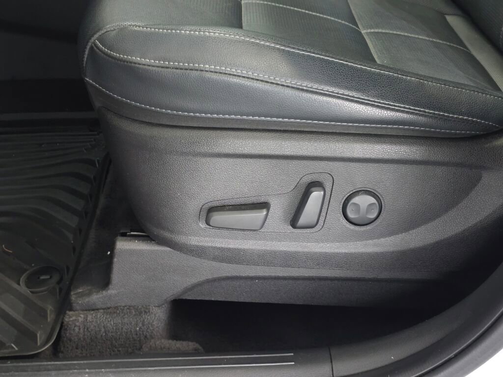 Used 2022 Kia Telluride EX w/ EX Premium Package image 24