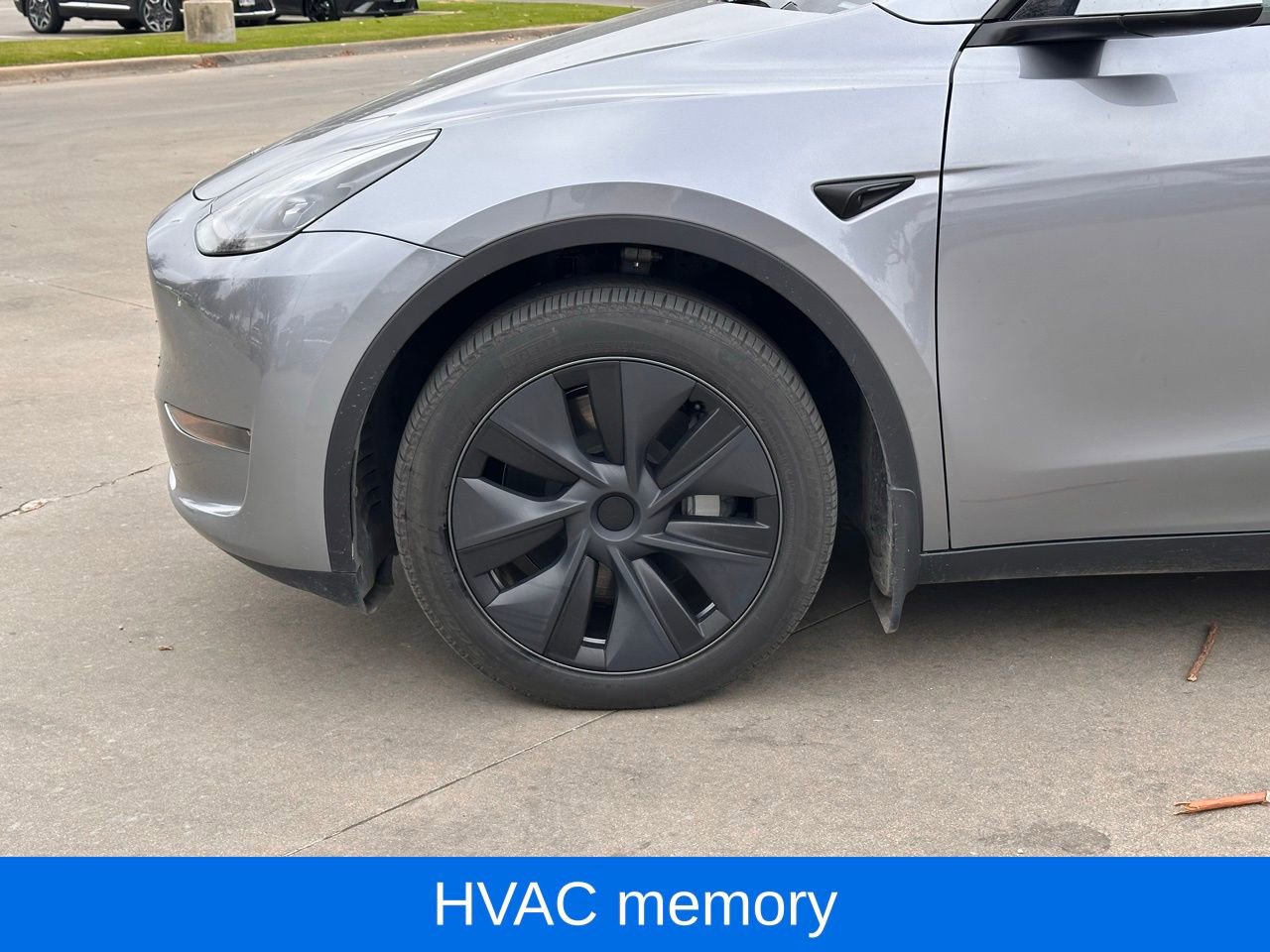 Used 2024 Tesla Model Y Long Range image 5